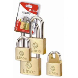 Candado rectangular con cuerpo de latón y arco de acero endurecido. Incluye dos llaves serreta de acero niquelado.